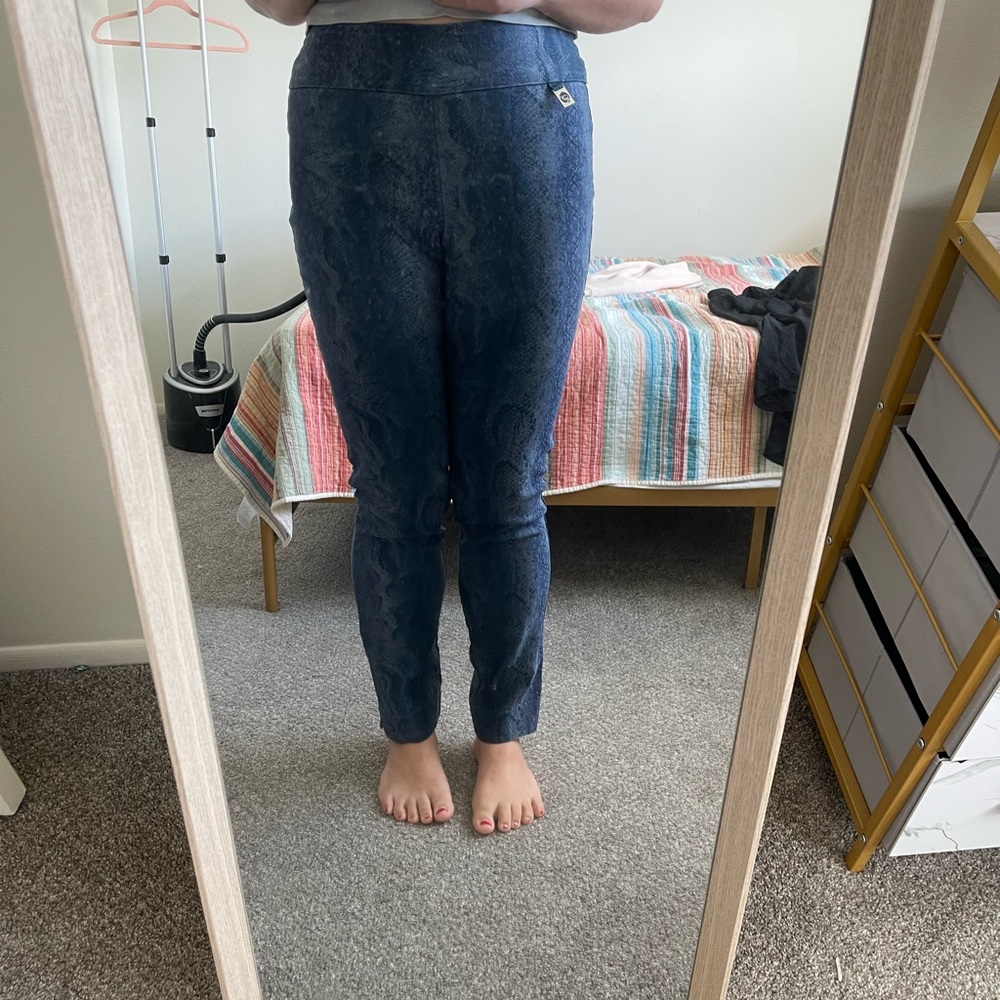 Floral print pants